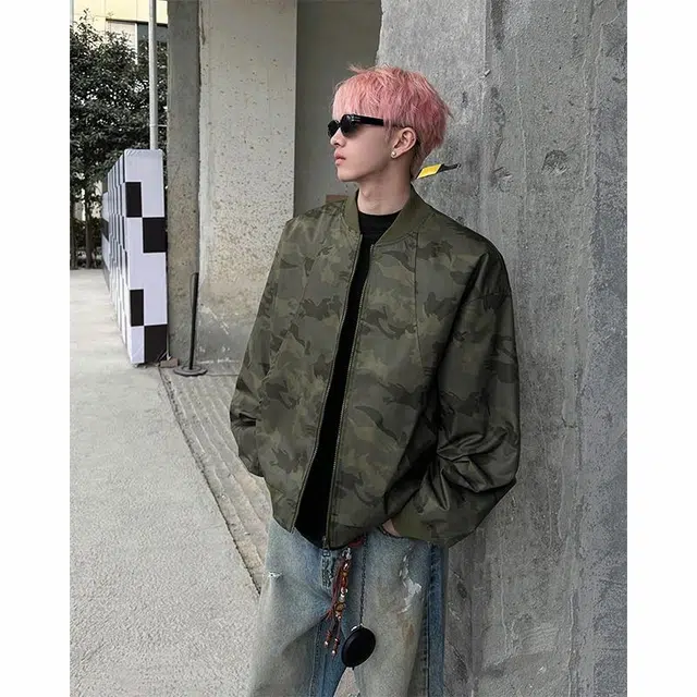 Fakeyoung