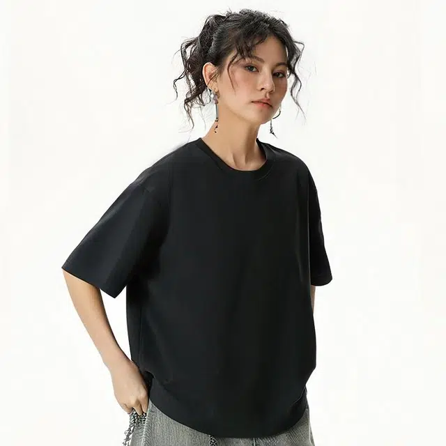 PUNCTILIOUS T
