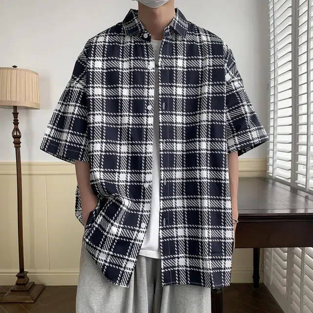 URBAN AUTHENTIC