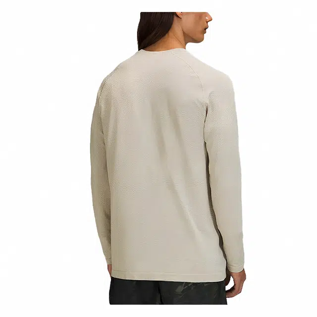lululemon Team CanadaMetal Vent Tech T RWRLLTIV