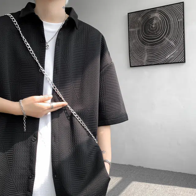URBAN AUTHENTIC