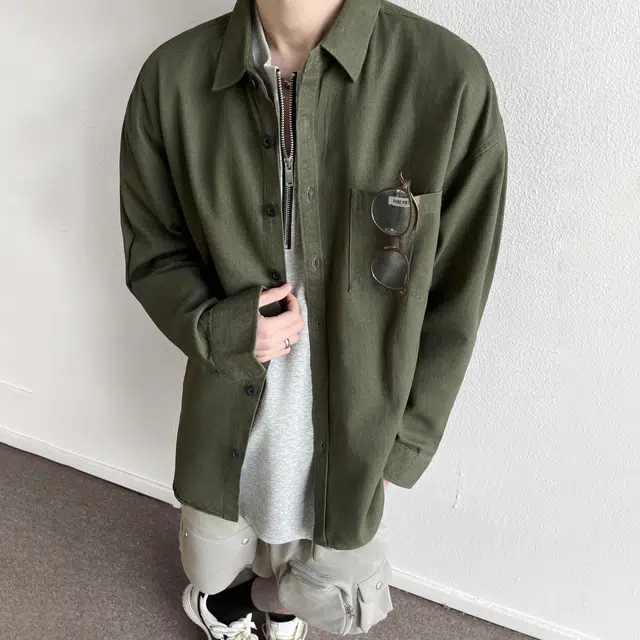 FAKE VINTAGE
