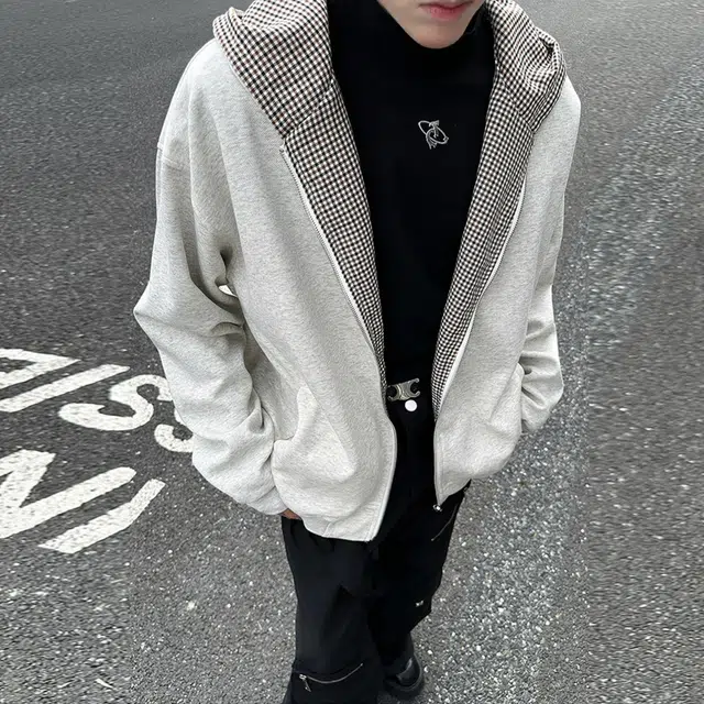 NOAHGIGI LESS