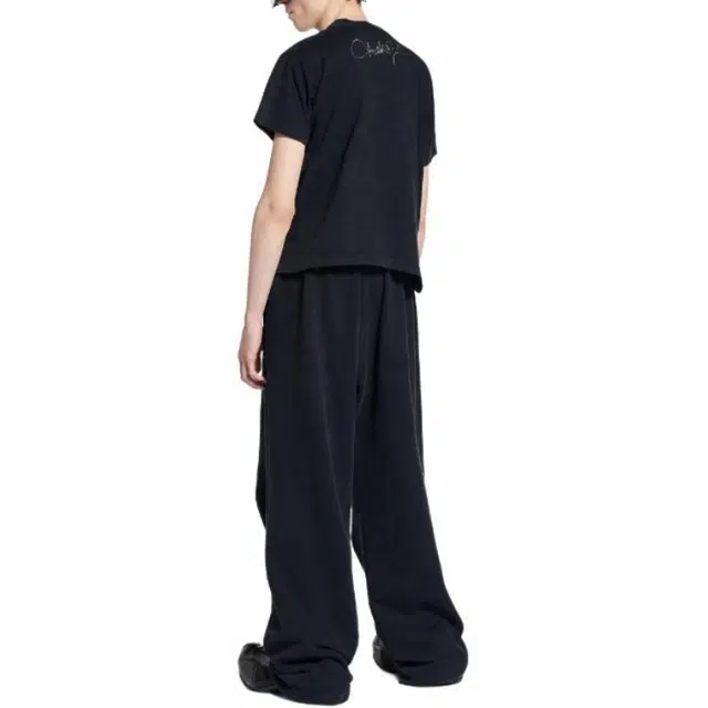 Balenciaga FW25 Fanclub T