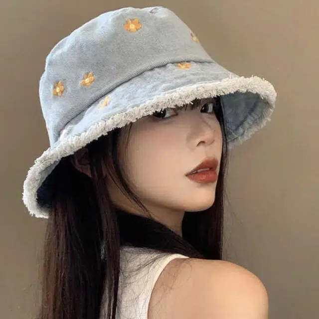俞兆林 日系花朵磨边刺绣牛仔水桶帽春夏季防晒遮阳大头围显脸时尚休闲学生百搭盆帽 聚酯纤维 渔夫帽 男女同款情侣款
