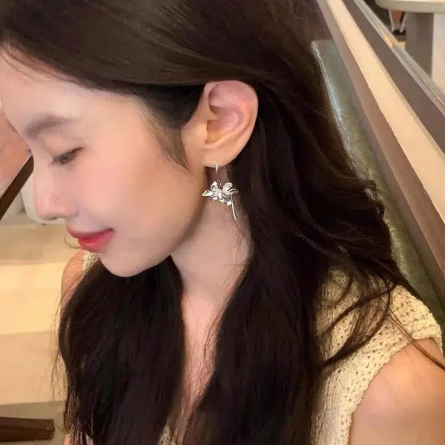 韵系 法式清冷鸢尾花 铜镀金 耳环 女款
