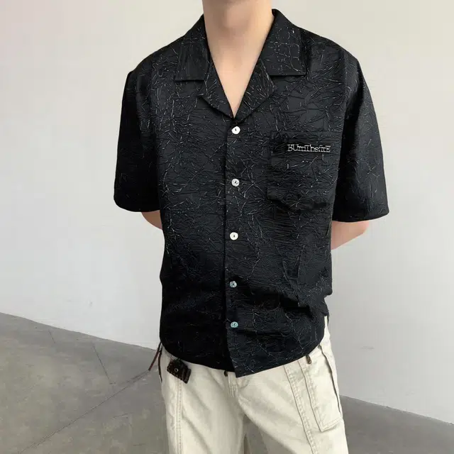 棉致 美式街头风 夏季设计感镂空暗纹古巴领短袖痞帅衬衫 男女同款