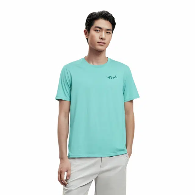 Under Armour T