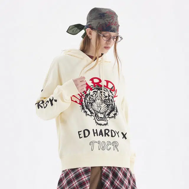 ED HARDY X Logo