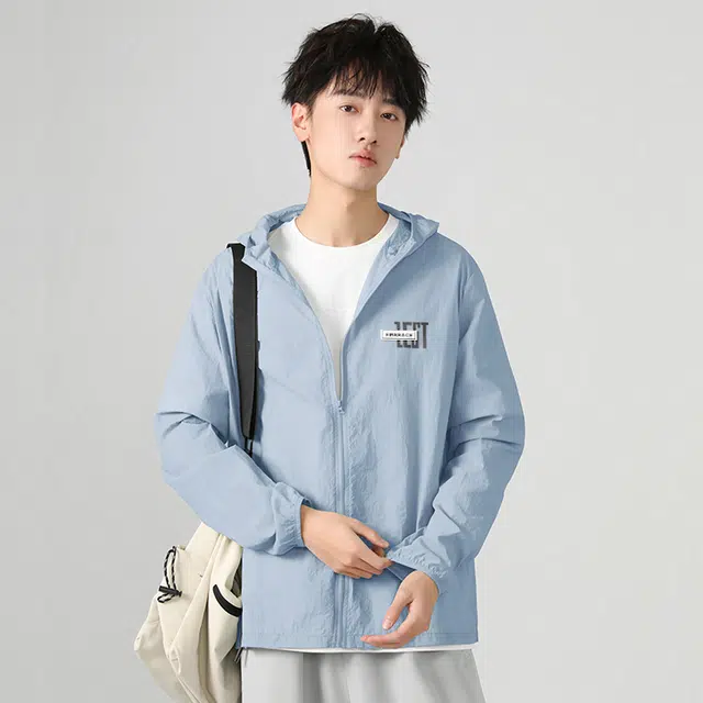 棉致 宽松休闲百搭字母直筒薄款连帽长袖防晒服 男女同款