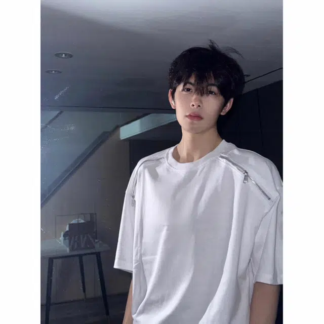 Hypeyourself T