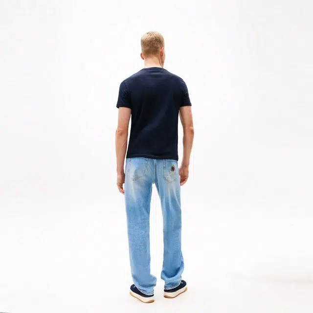 Tommy Hilfiger T