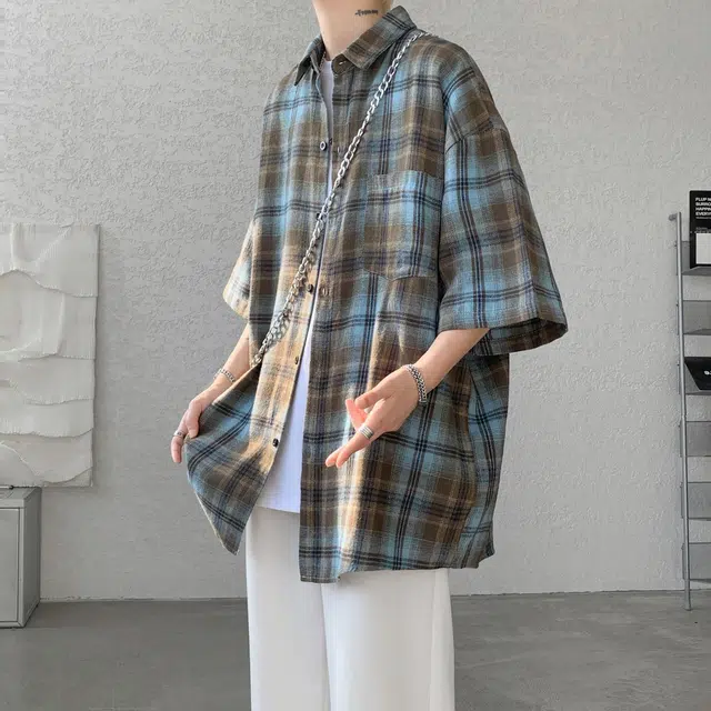 URBAN AUTHENTIC