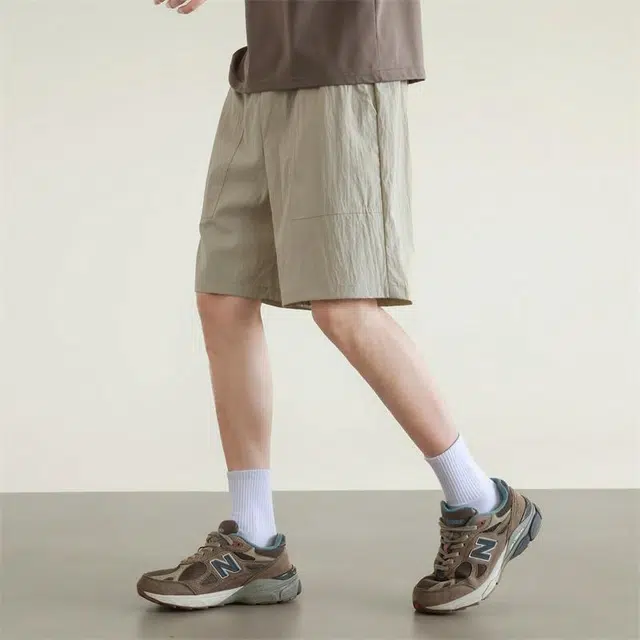 兰缪 美式复古高街风纯色基础款户外日常通勤亲肤柔软舒适透气运动直筒宽松五分裤休闲短裤 男女同款