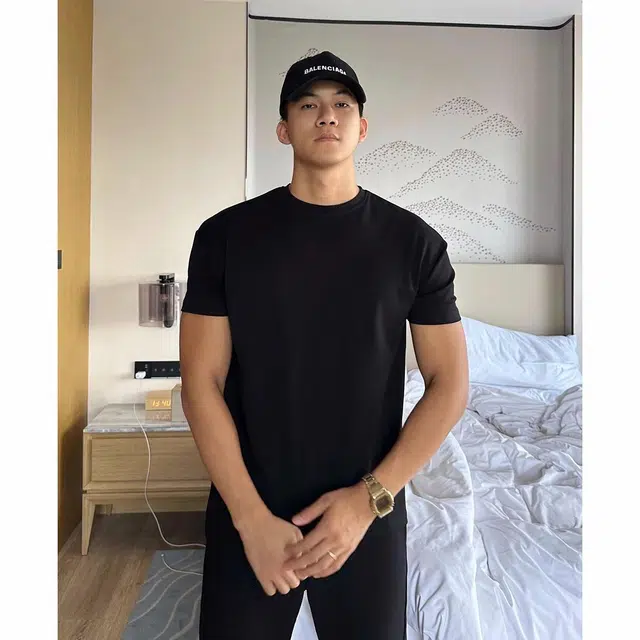 Hypeyourself T