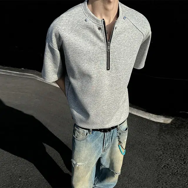 YATSI T
