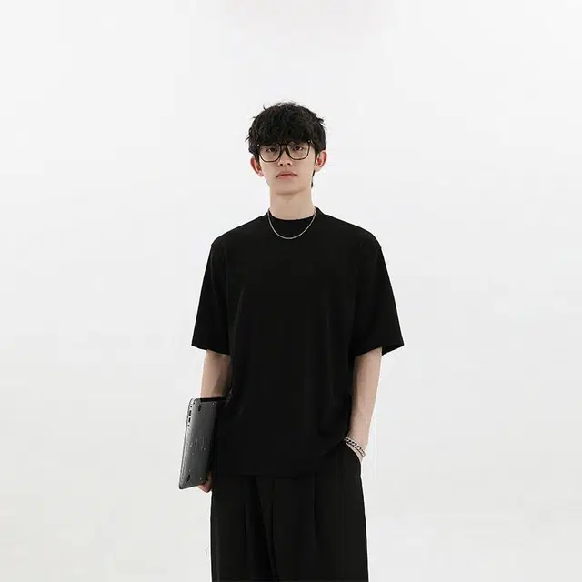Fakeyoung T