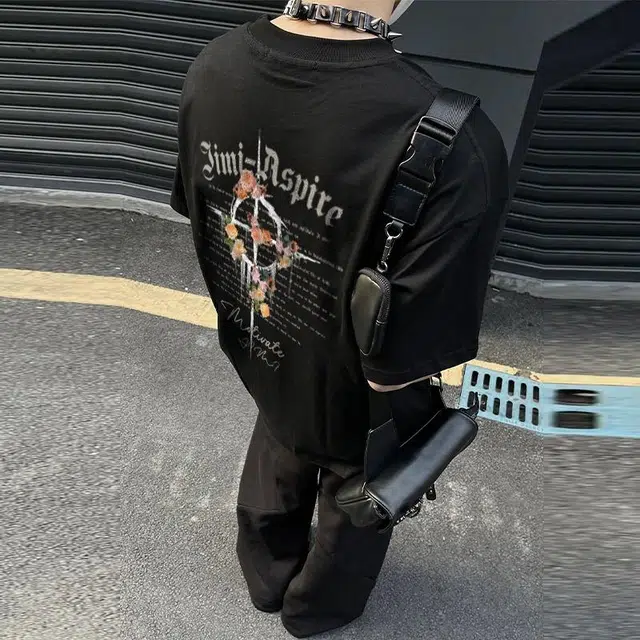 JIMIJONS T
