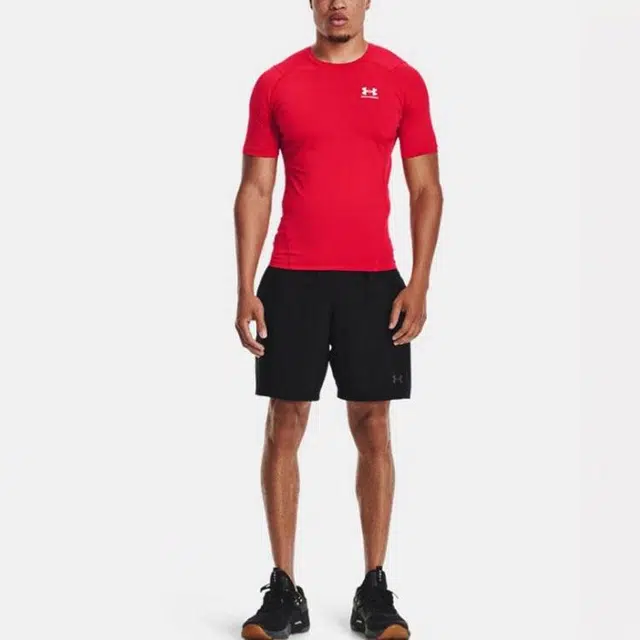 Under Armour T
