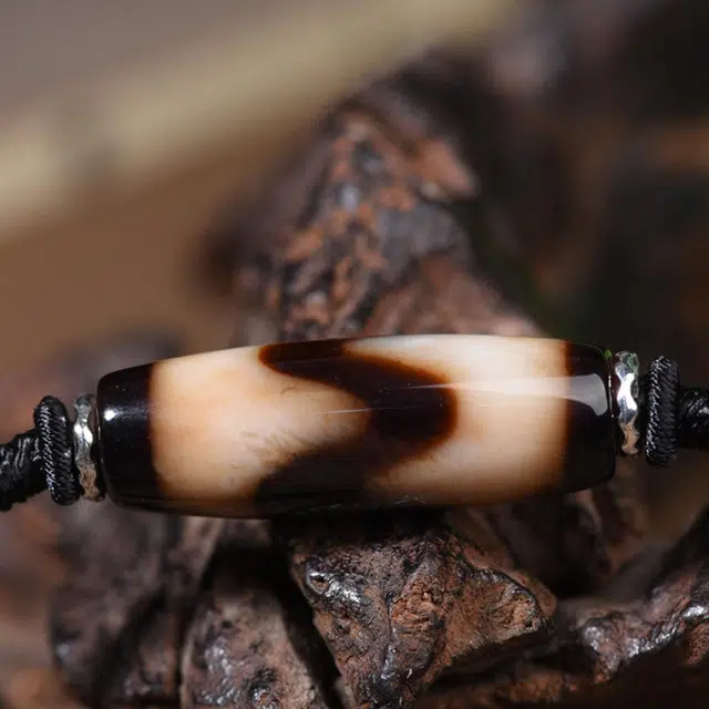 【五福临门财运通】 玉临门 平安喜乐 藏式虎牙九眼天珠 挂绳民族风锁骨链 手工编织吊坠#好运 玛瑙 玉石项链 男女同款情侣款