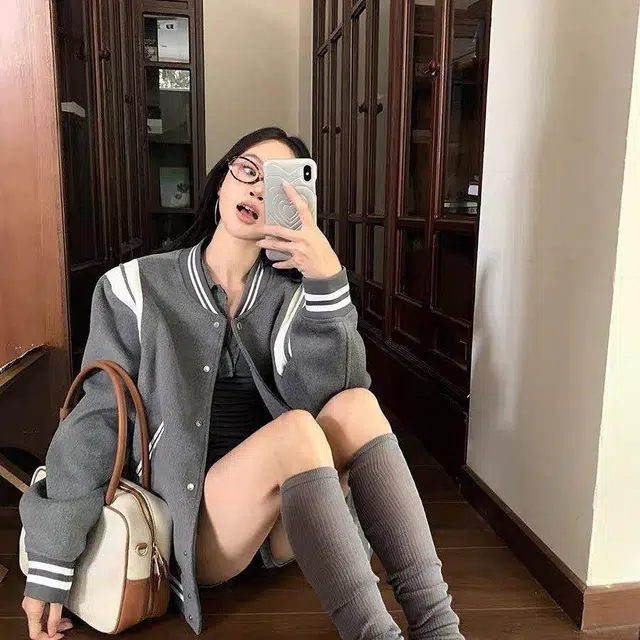 费尔岛上的猫  高级设计感拼接撞色百搭舒适棒球服 男女同款 灰色