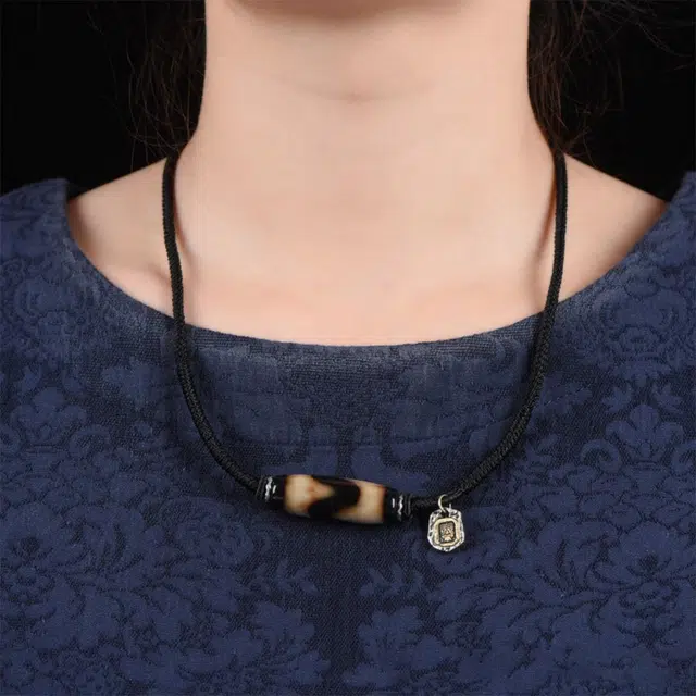 【五福临门财运通】 玉临门 平安喜乐 藏式虎牙九眼天珠 挂绳民族风锁骨链 手工编织吊坠#好运 玛瑙 玉石项链 男女同款情侣款