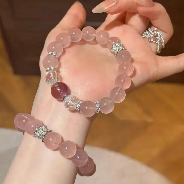 阿梵尼 桃花运 讨你欢心浪漫花语新中式国潮 甜蜜饰爱 轻奢小众设计 俏皮可爱百搭学院风 好运连连天然 粉水晶 手串 女款