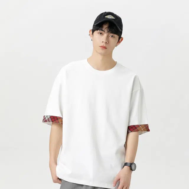 AWAO T