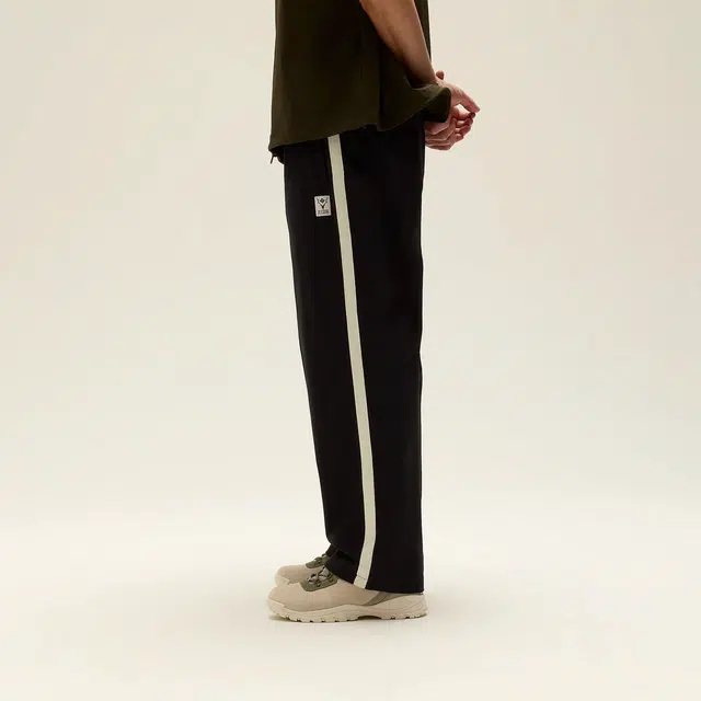 KITH x Columbia South2 West8 for Elias