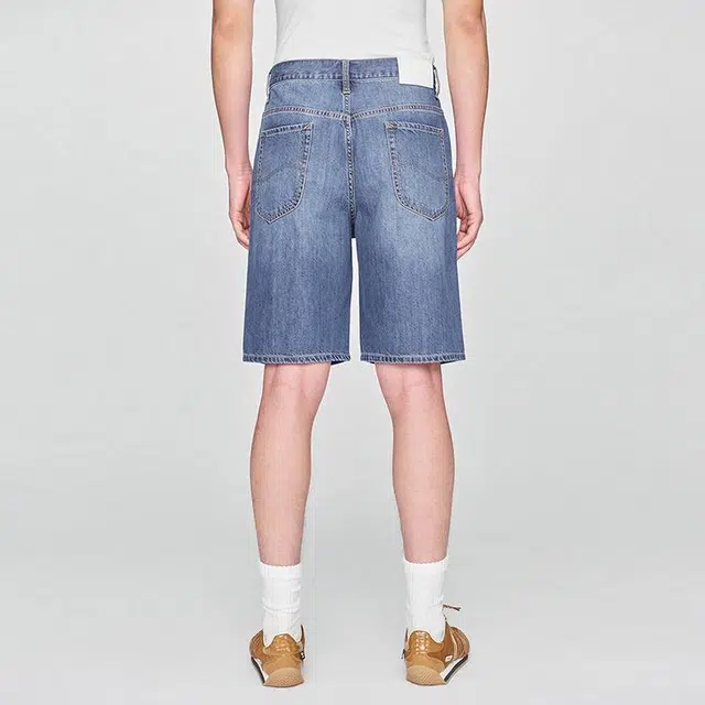 Lee SS25