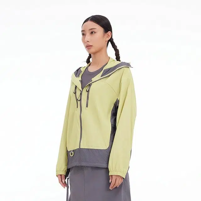 美特斯邦威 户外拼接时尚简约透气防晒服 男女同款