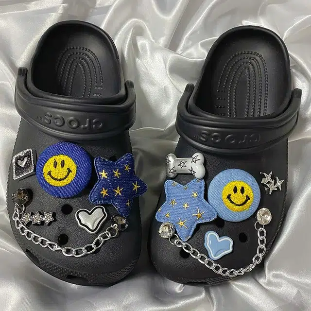 US8ACC Crocs DIY