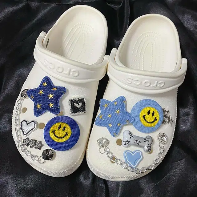 US8ACC Crocs DIY