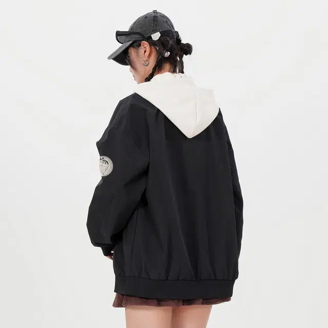 蜡笔小新 撞色卡通小新字母印花休闲可拆卸连帽拉链宽松夹克外套 男女同款