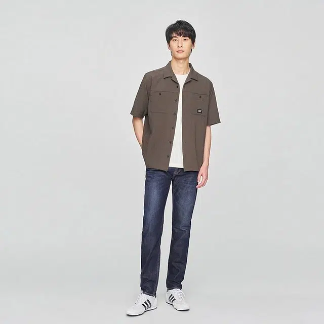 Lee