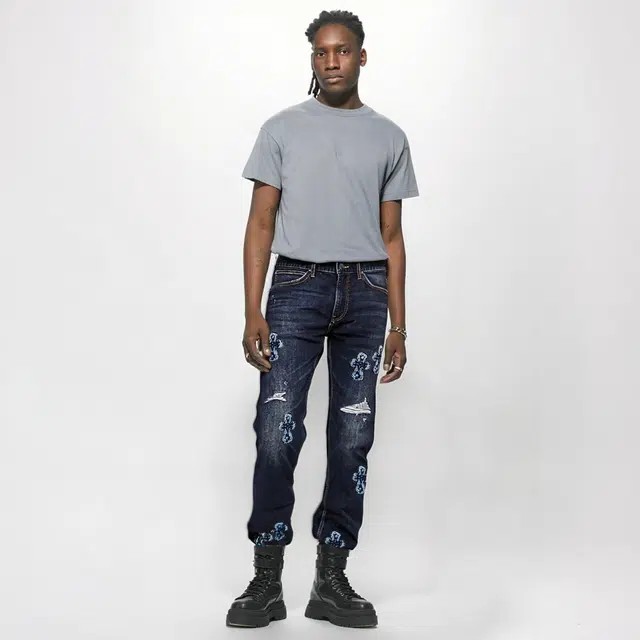 Lee