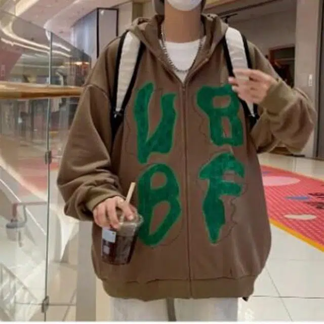 奇迹街区 美式复古时尚潮流高街设计高级感青春流行百搭连帽长袖卫衣 男女同款