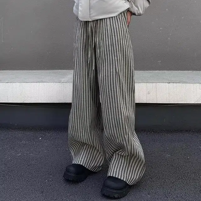SXSY