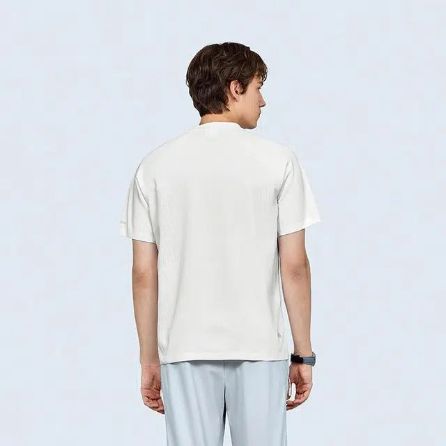 Kolumb T