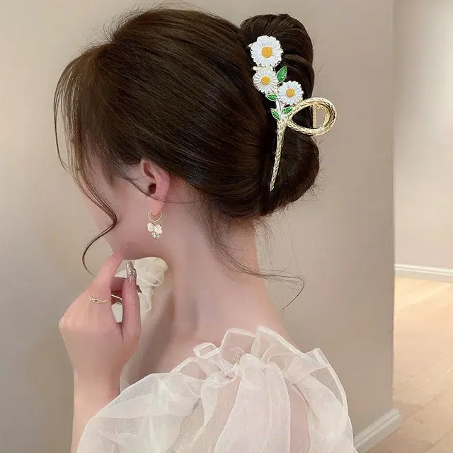 彤彤兔 夏季小雏菊气质后脑勺盘发鲨鱼夹发饰优雅大号 合金 发夹 女款