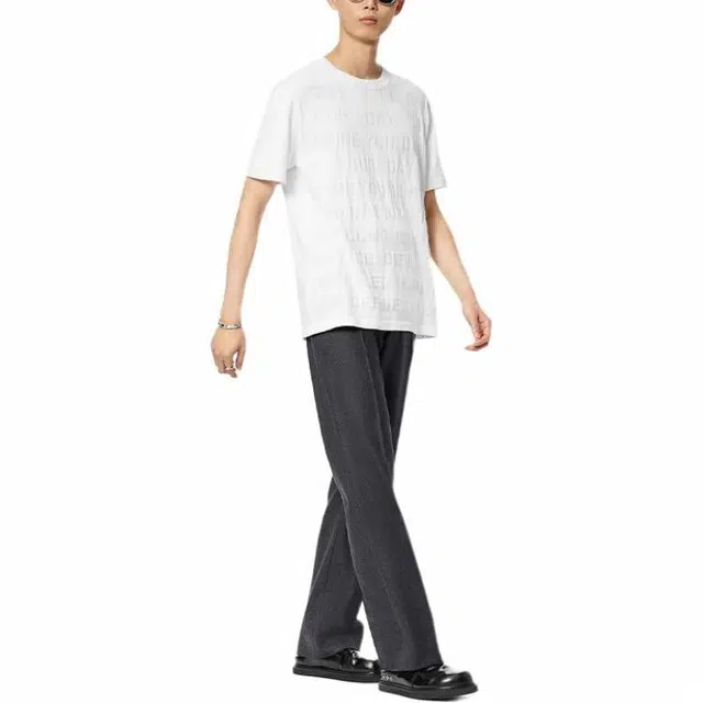 LOUIS VUITTON T