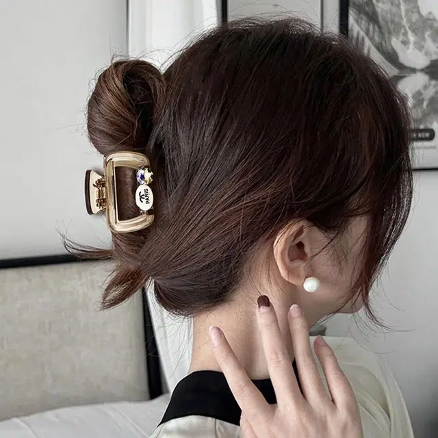 简应舒 发抓中号盘发抓夹后脑勺鲨鱼夹发饰方形 亚克力+仿钻 发夹 女款