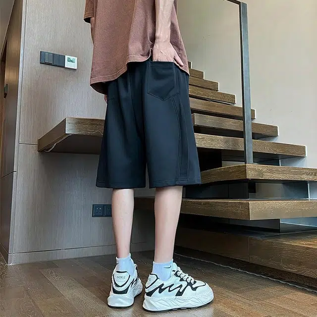 Fakeyoung
