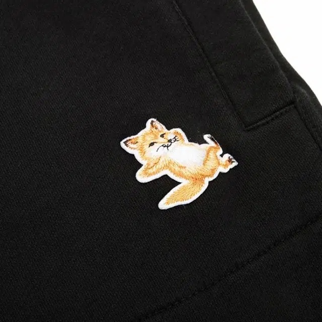 Maison Kitsune x Chillax Fox SS22