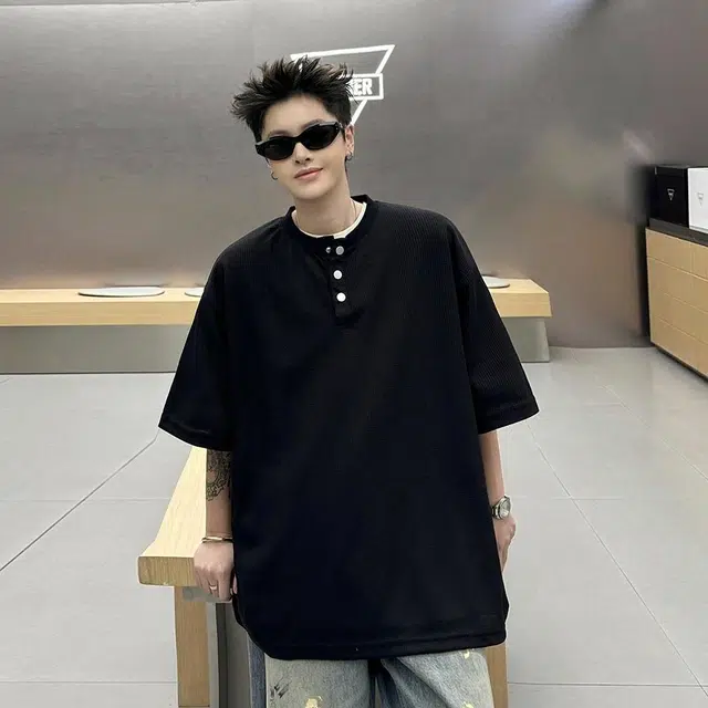 Hypeyourself T