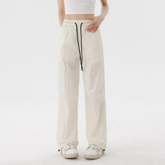 JEANSWEST