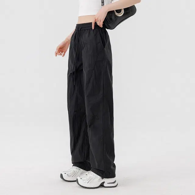 JEANSWEST