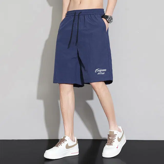 EVE Jeans logo