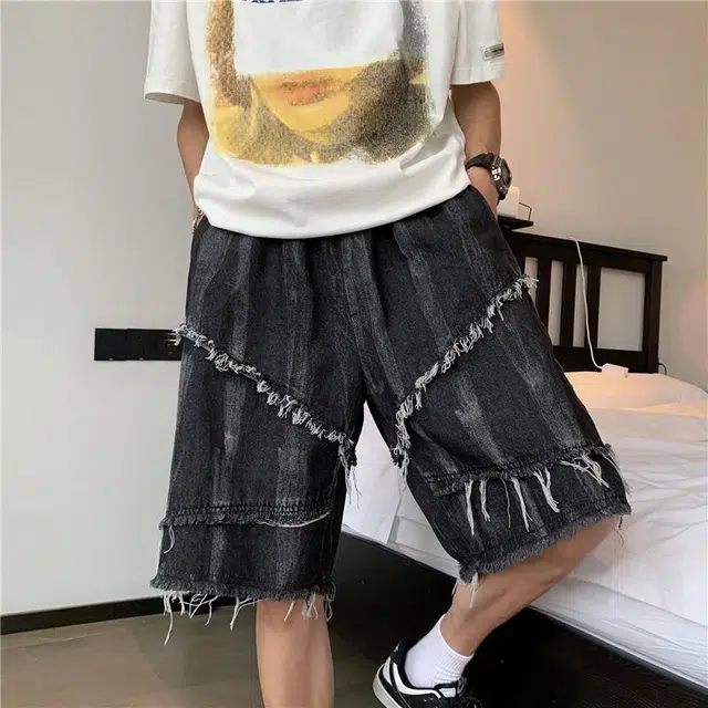 Fakeyoung