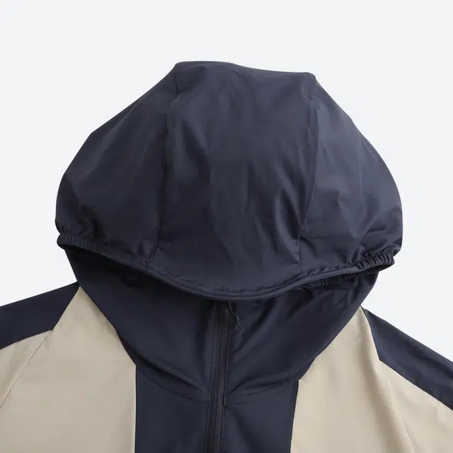 DECATHLON
